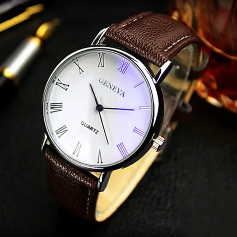 Orologio al quarzo da uomo di  - Smartwatch Watches For Men Brands recensione e prezzo